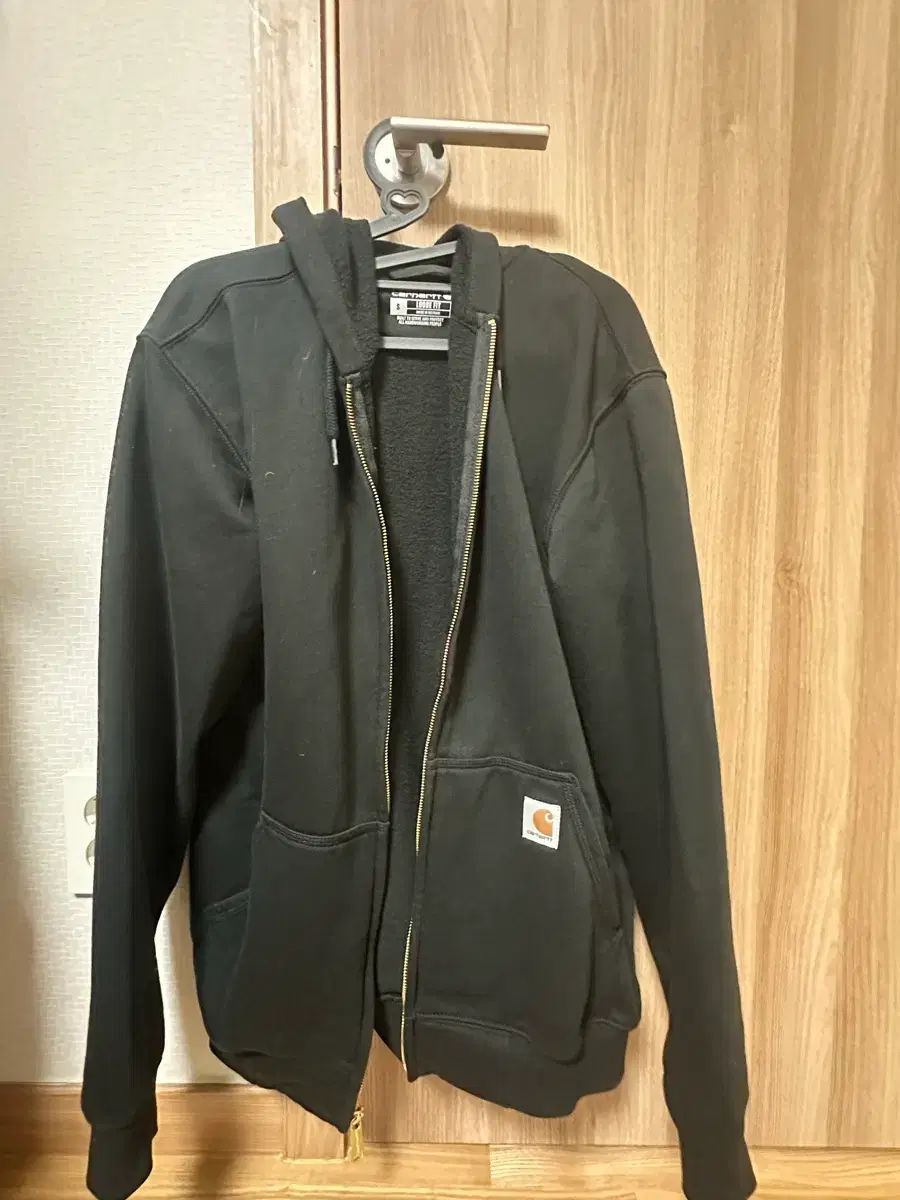 高品質，大人気】 Carhartt カーハート ブラック ジップアップ レイン