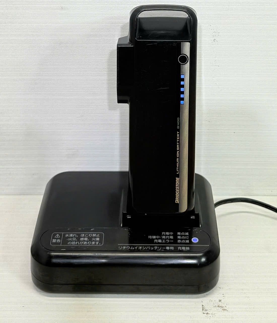 ブリヂストン リチウムイオンバッテリーB200（新品）と充電器（中古） 116472000.jpg