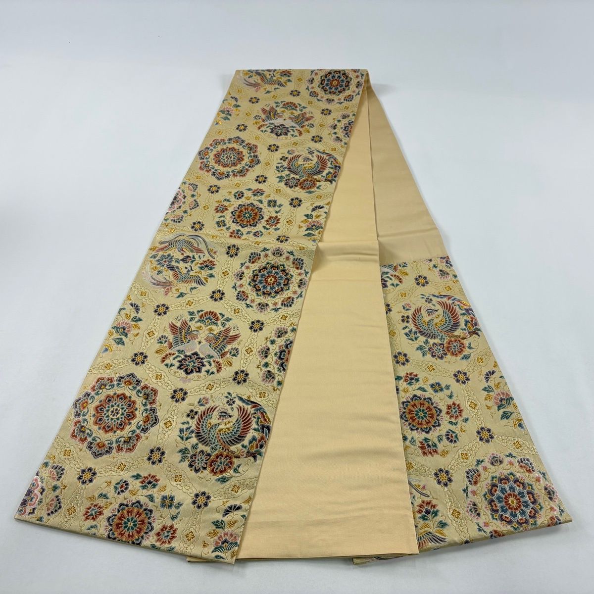 美品】 袋帯 秀品 宝相花鳥華文 箔 金糸 ベージュ 六通 正絹 【中古