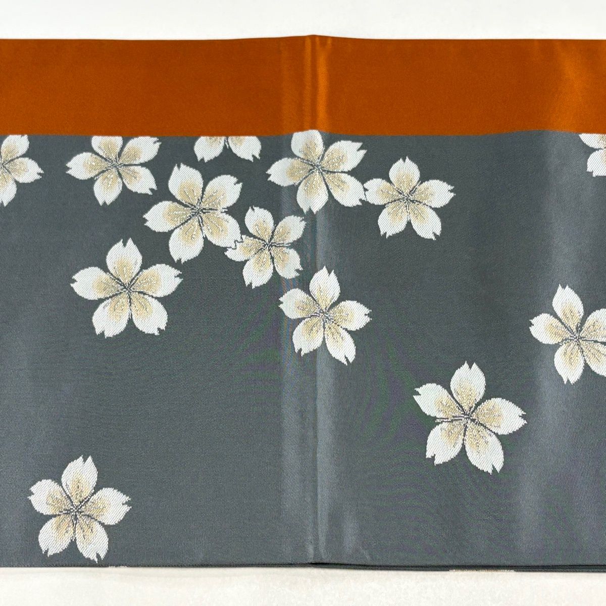 美品】 袋帯 秀品 辻村ジュサブロー 落款 桜 金糸 灰色 六通 正絹
