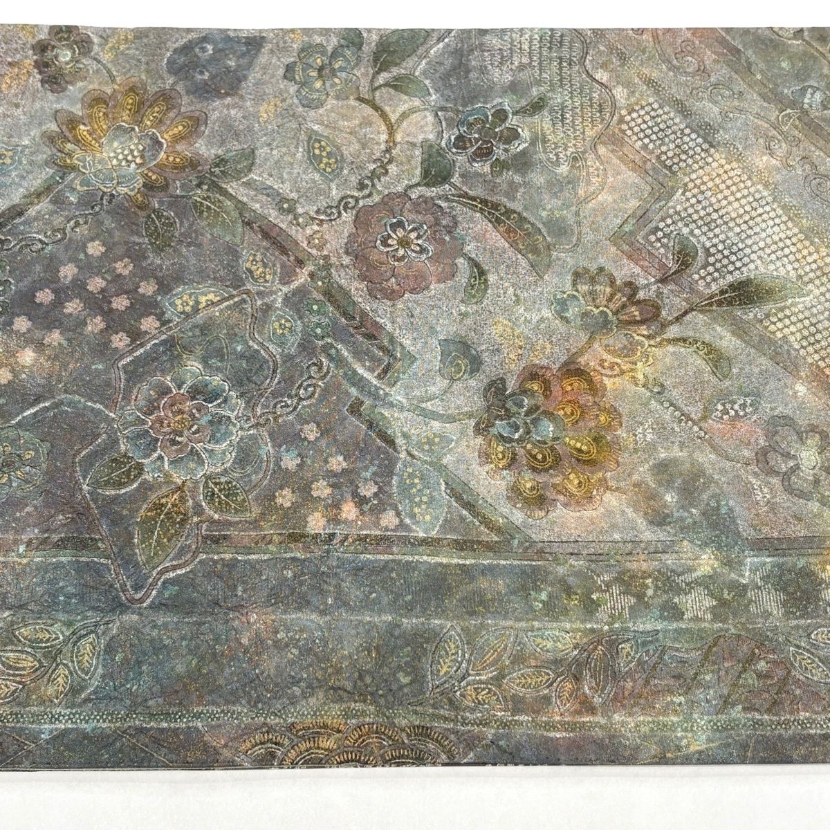 美品】 袋帯 秀品 証紙 大島紬地 草花 金銀彩 絞り 灰紫 お太鼓柄 正絹