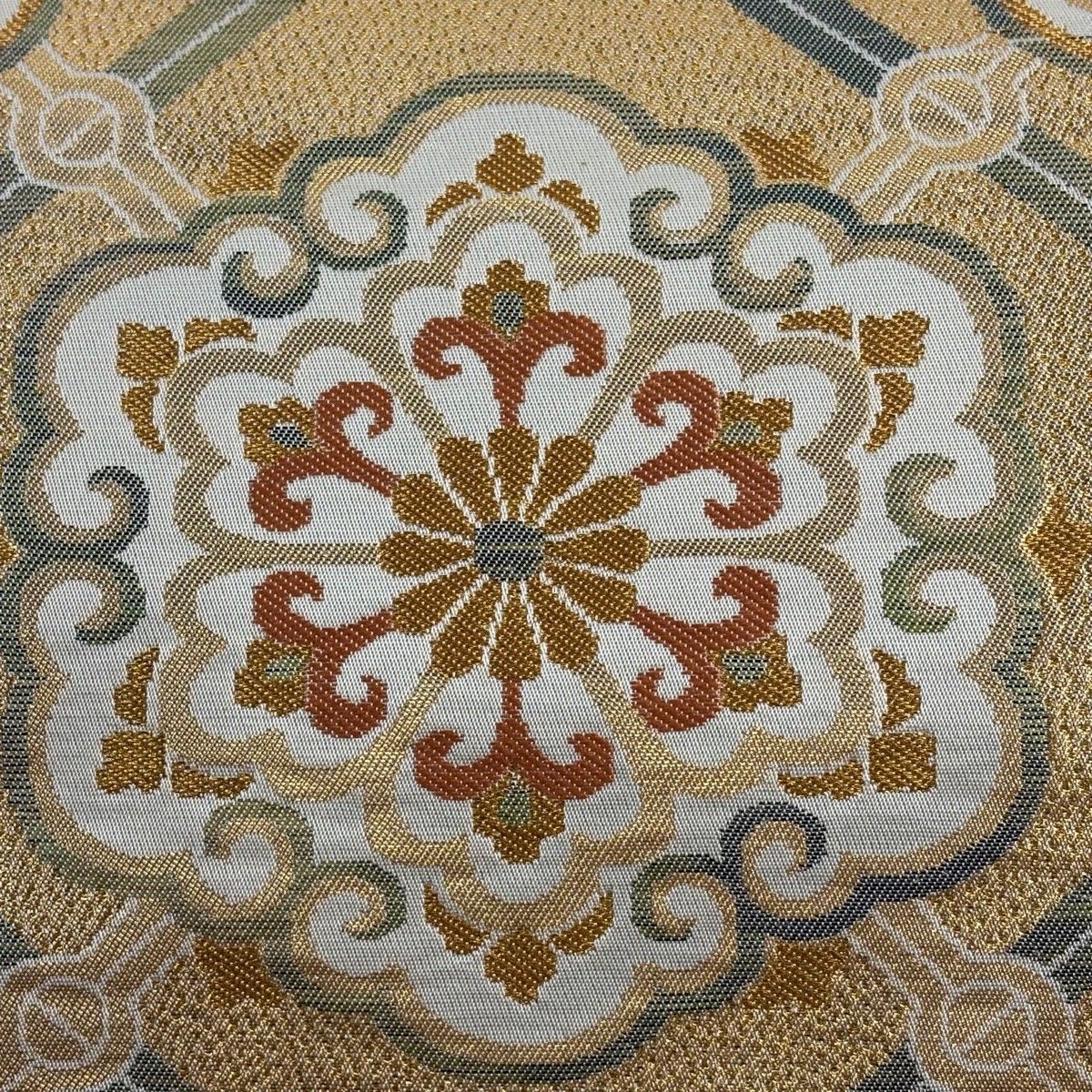 美品】 袋帯 秀品 蜀江華文 金糸 箔 金色 六通 正絹 【中古】 - メルカリ