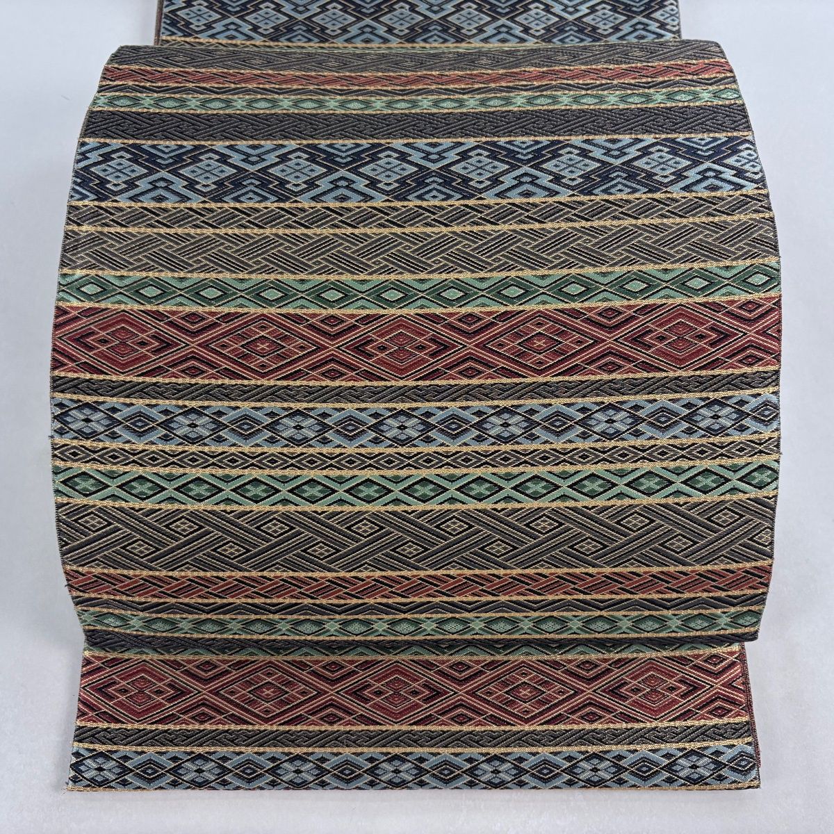 美品】 袋帯 逸品 落款 証紙 小森草木染工房 博多織 佐賀錦 段縞 菱 箔