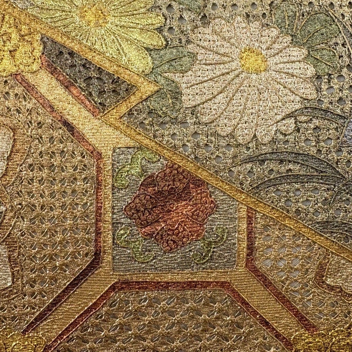 袋帯 名品 華文 蜀江華文 螺鈿 刺繍 薄緑 お太鼓柄 正絹 【】 【公式通販】