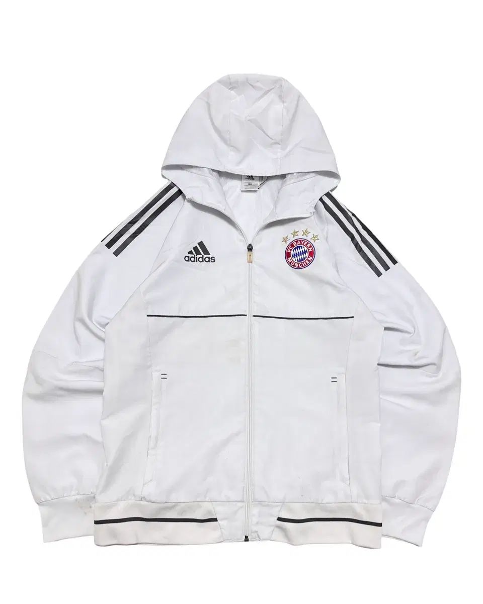 adidas FCバイエルン・ミュンヘン ウィンドブレーカー M アディダス FCバイエルン・ミュンヘン 白 ウィンドブレーカー - メルカリ