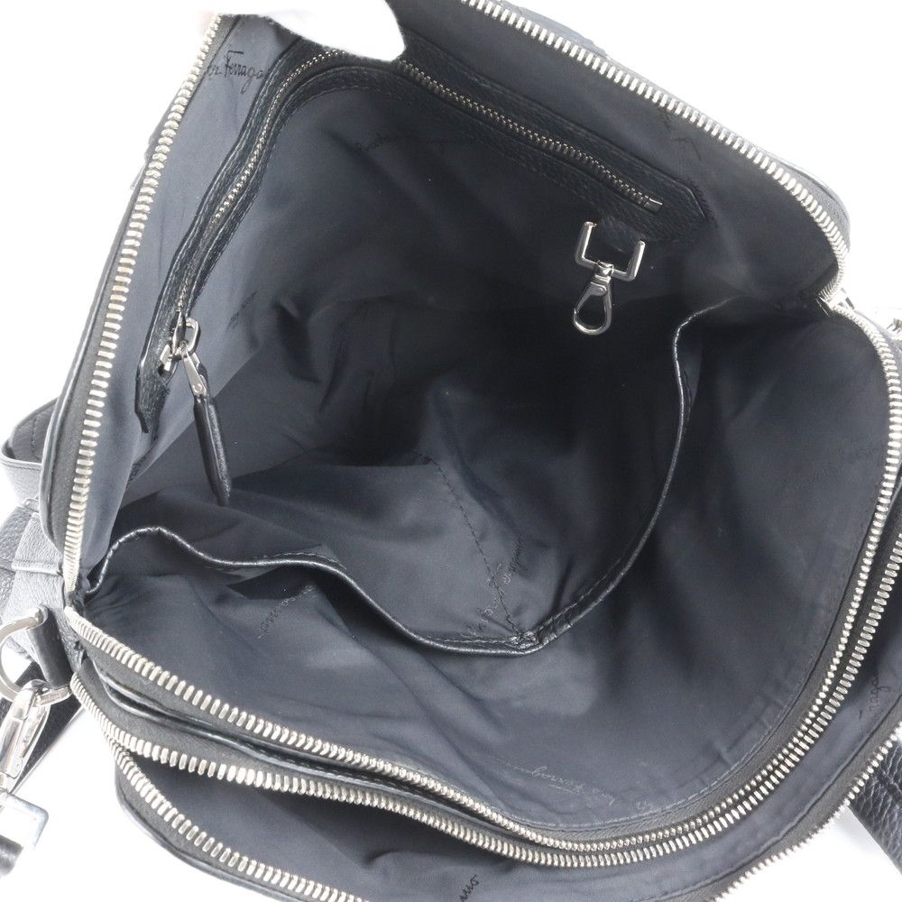 【極美品】サルヴァトーレフェラガモ ビジネスバッグ レザー 2way ブラック 極美品 サルヴァトーレフェラガモ スタッズ レザー 2WAY ビジネス