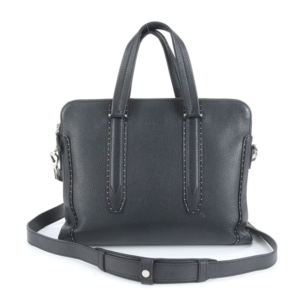 極美品 サルヴァトーレフェラガモ スタッズ レザー 2WAY ビジネス