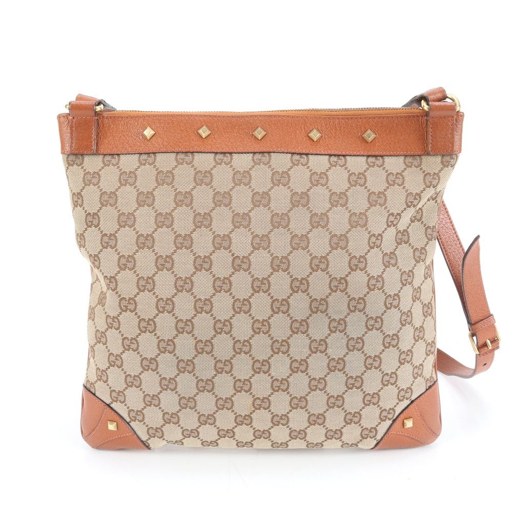✨極美品✨☘️GUCCI☘️✨肩掛けショルダー✨GG柄✨キャンバスレザー✨3層タイプ 極美品 グッチ GG キャンバス スタッズ 120894 レザー ショルダー