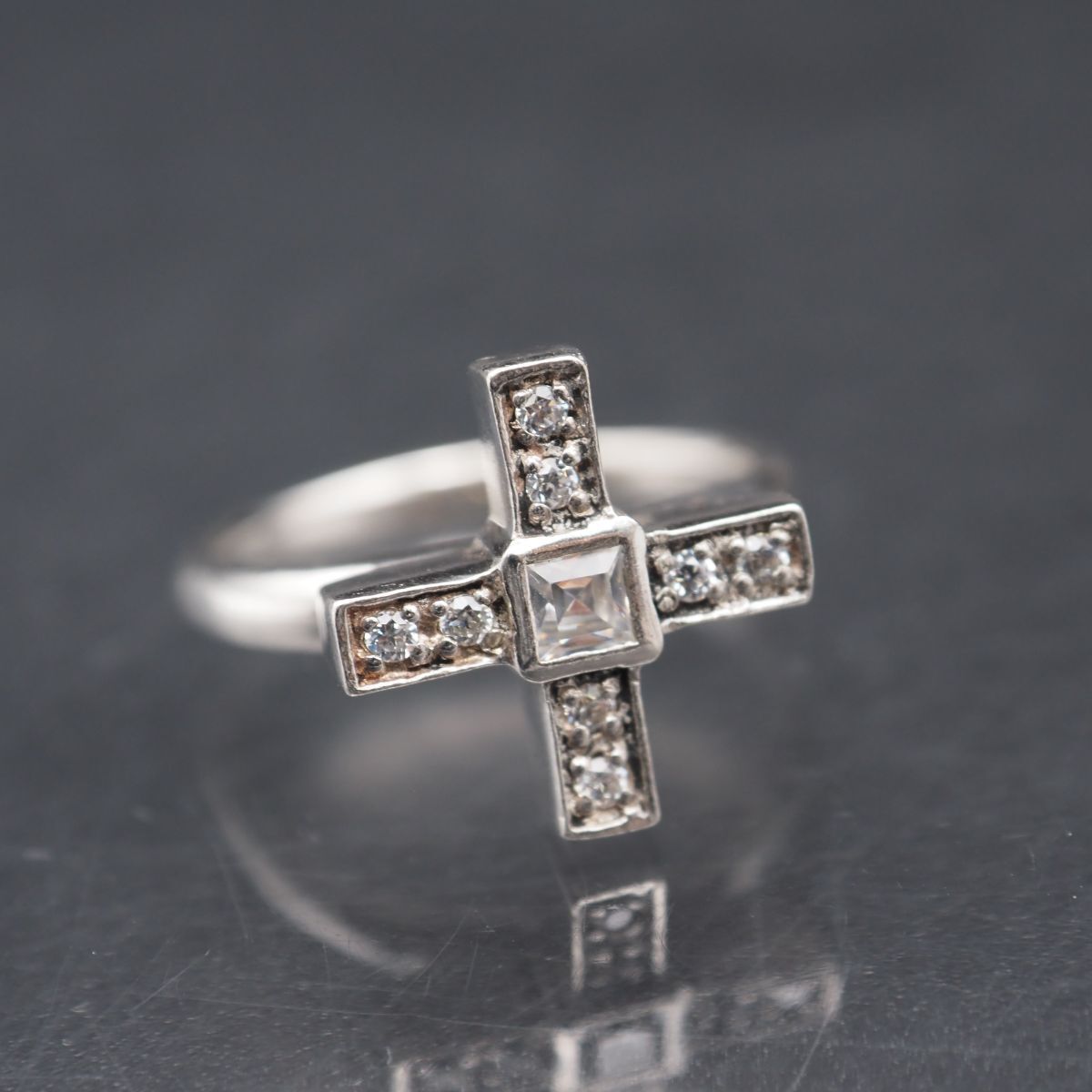 L447 アガット agete SILVER刻印 リング ダイヤモンド風 クロス