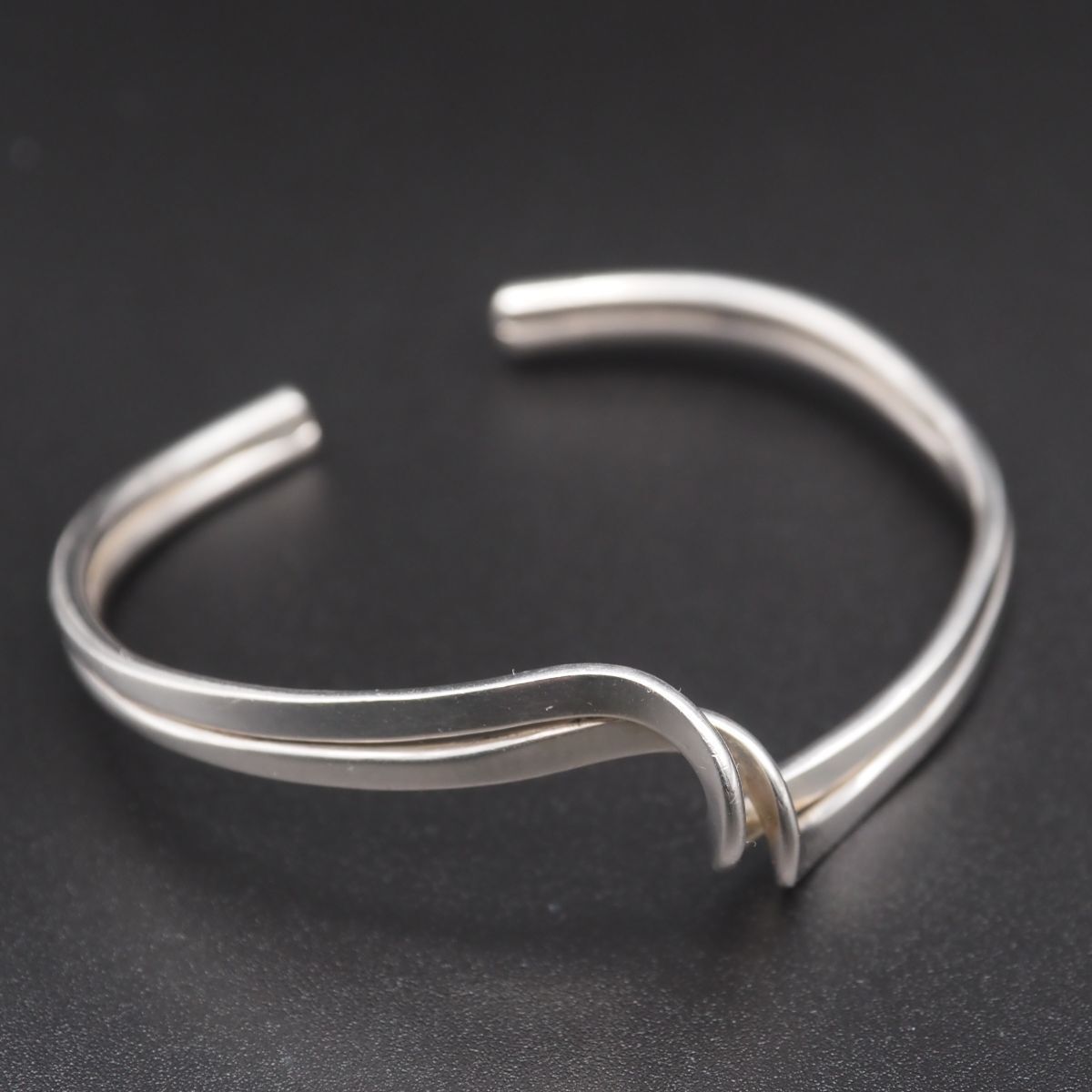 メキシカンジュエリー　ヴィンテージ　バングル　ボーンカフ　シルバー925刻印あり Tiffany & Co. - メキシカンジュエリー ヴィンテージ バングル