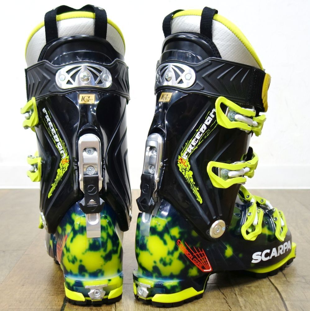 美品 スカルパ SCARPA FREEDOM SL スキーブーツ 25.5cm 297mm TLT