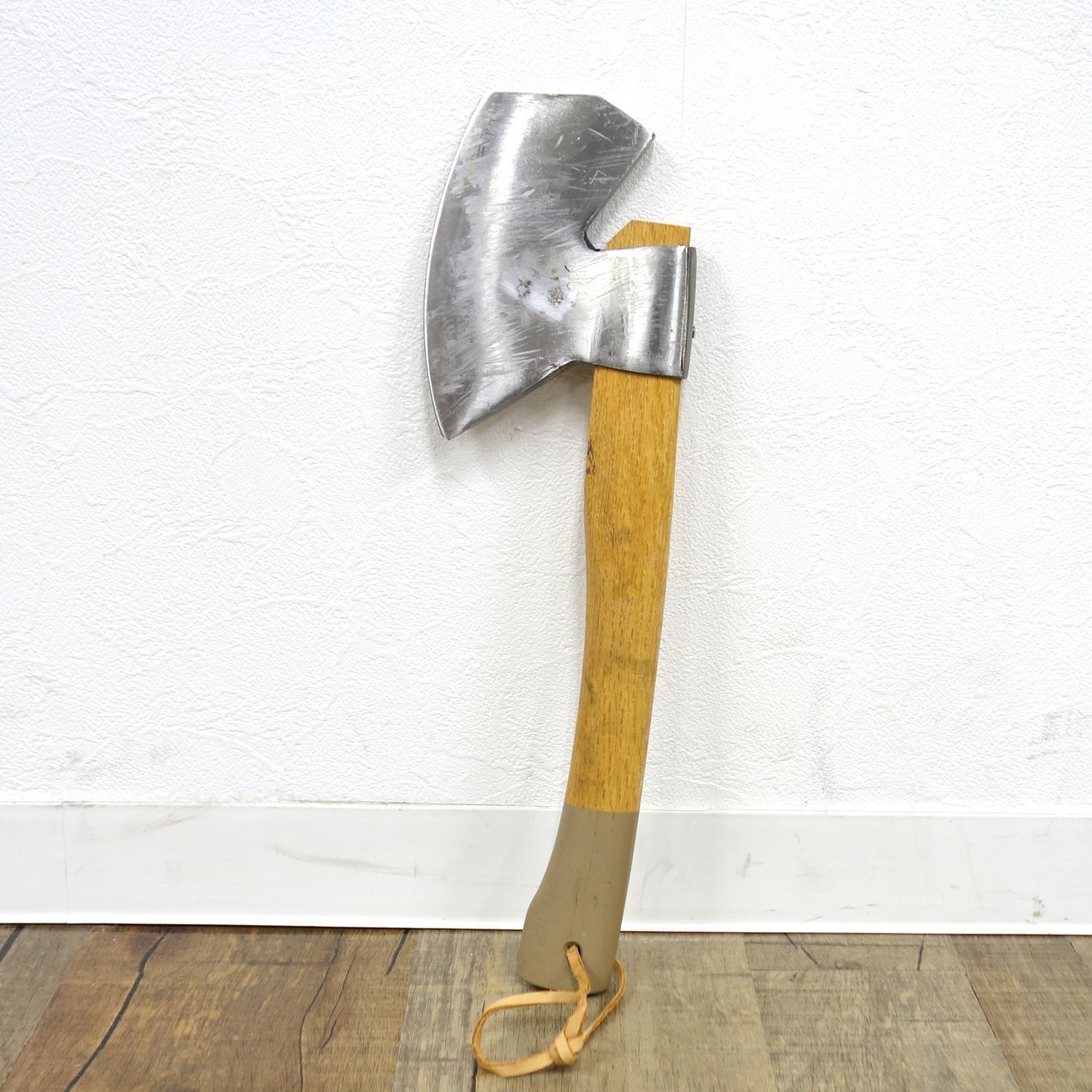 本物 GS50 ホイール リア フロント ブレーキシュー スプロケタワー タイヤ