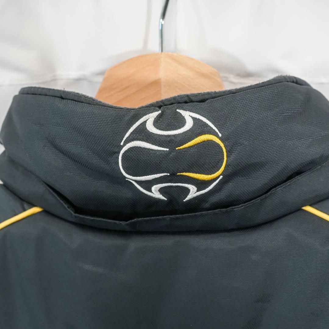 ☆美品☆ adidas レアル・マドリード ベンチコート 中綿 刺繍ロゴ L 美品 adidas アディダス レアル・マドリード ベンチコート 中綿 刺繍