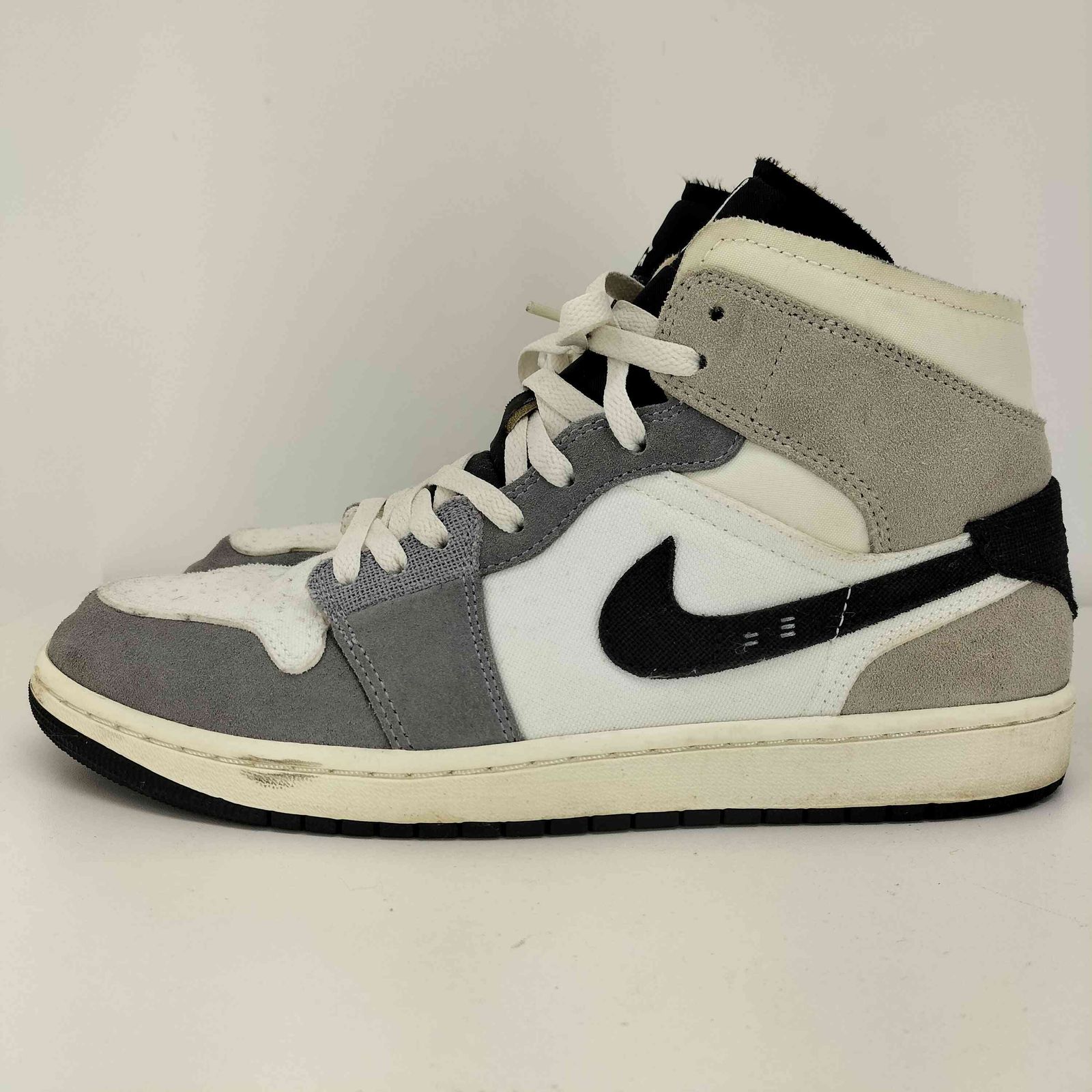 ジョーダンブランド JORDAN BRAND Air Jordan 1 Mid SE Craft Cement 