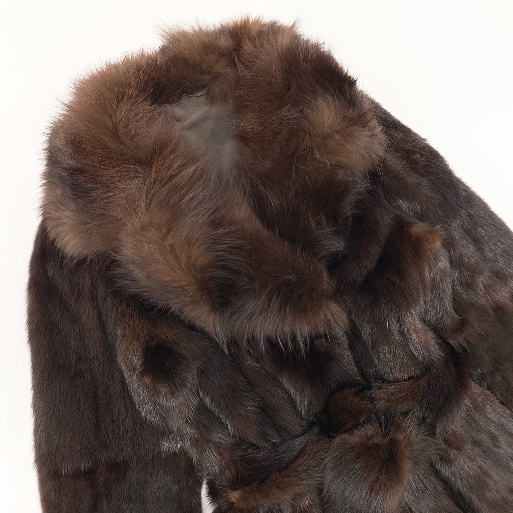 デミバフミンク ファーコート 毛皮コート ショート丈 ブラウン系 サイズ11 デミバフミンク ファーコート 毛皮コート ショート丈 ブラウン系