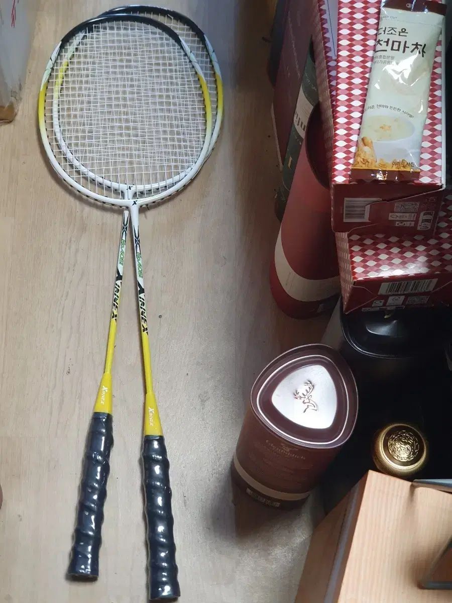 XTRINEX バドミントン ラケット 2個