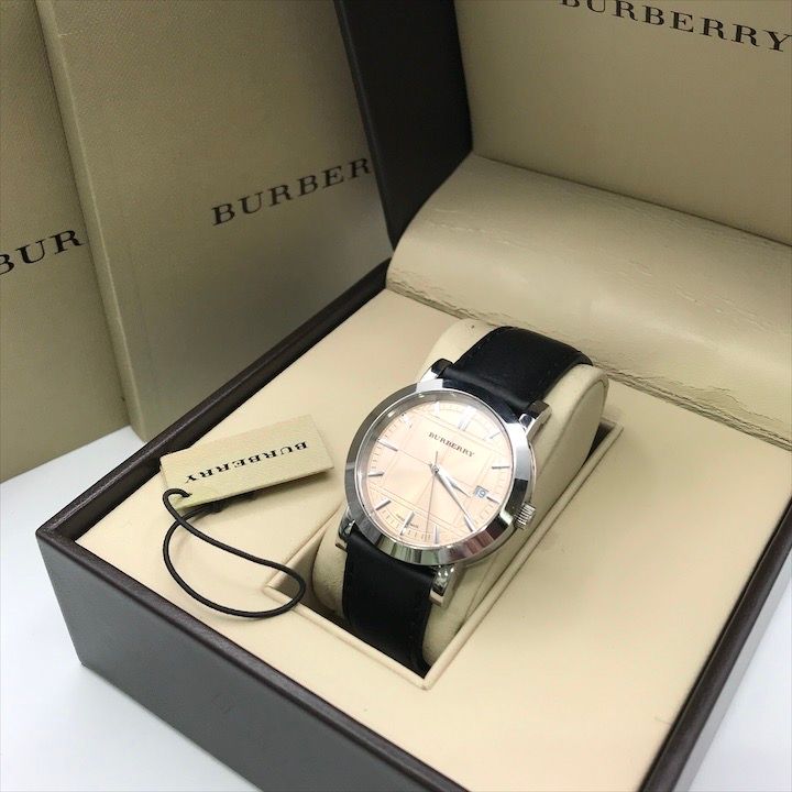 美品 Burberry バーバリー ノバチェック BU1356 クオーツ 腕時計 