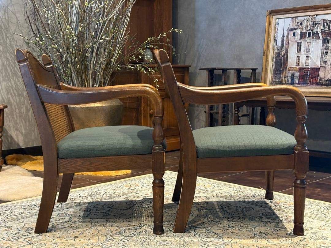 訳あり品　飛騨産業　キツツキ　アームチェア 美品飛騨産業キツツキマークウィンザーアームチェアキャプテンチェア2脚