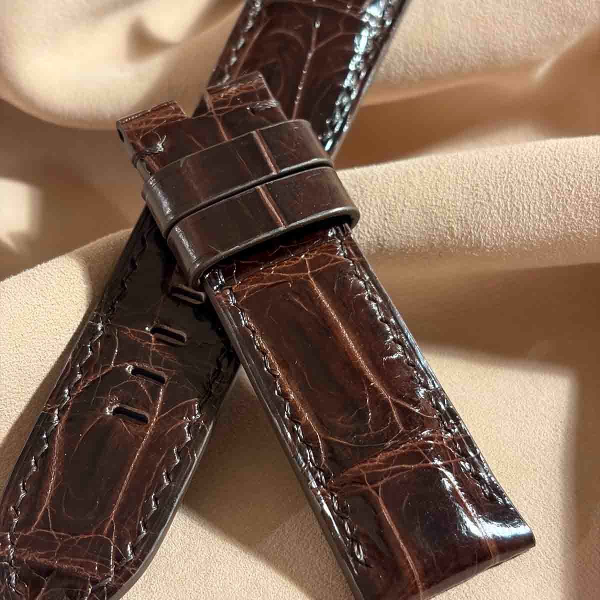 cro-1983 クロコダイル（グロス仕上） 腕時計 ベルト ダークブラウン