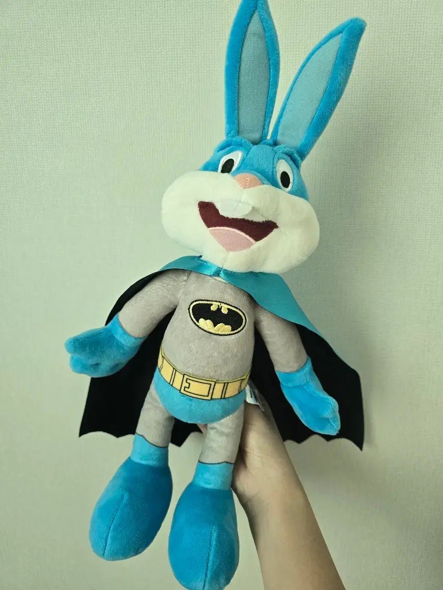 バッグス・バニー ワーナー・ブラザーズ 100周年 ぬいぐるみ - メルカリ