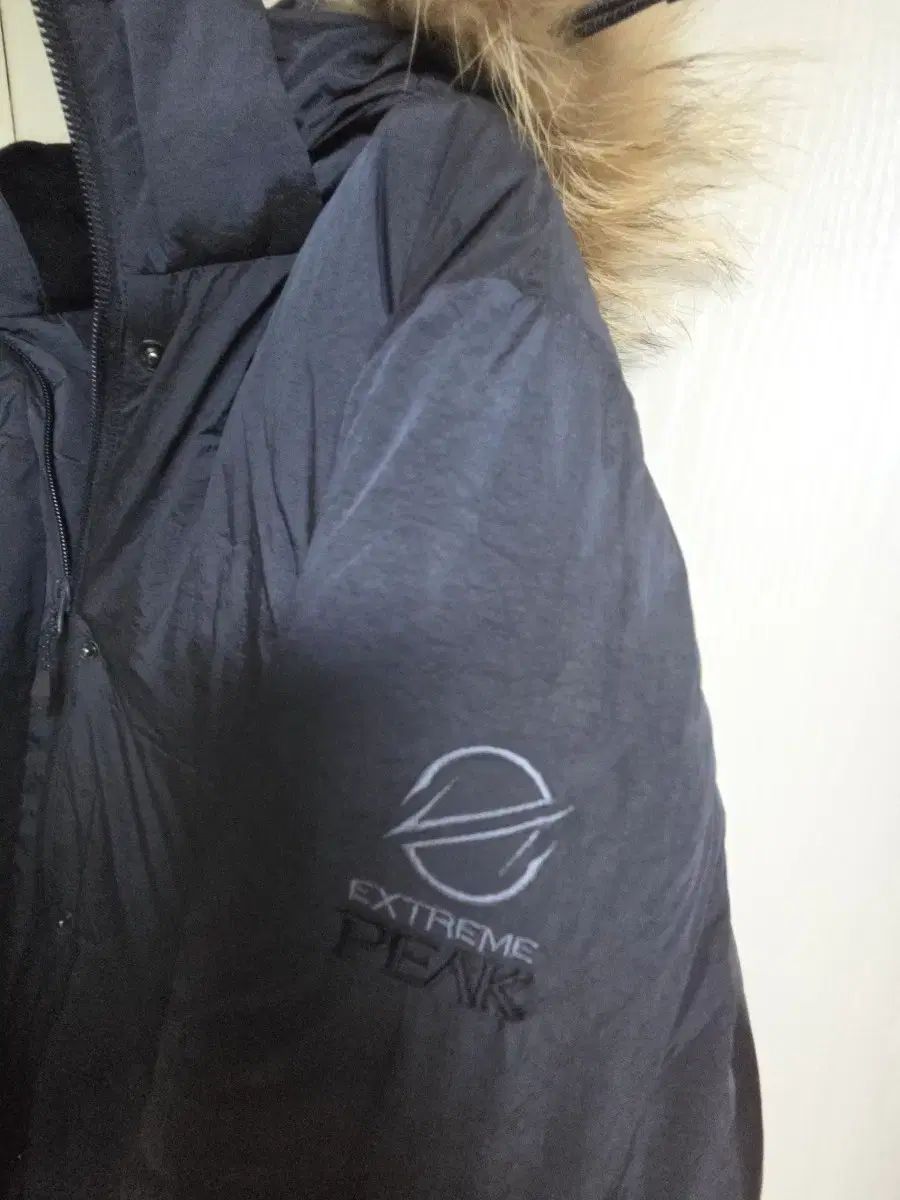 BLACK YAK メンズ コレクション ブラック ダウン アウター BLACK YAK