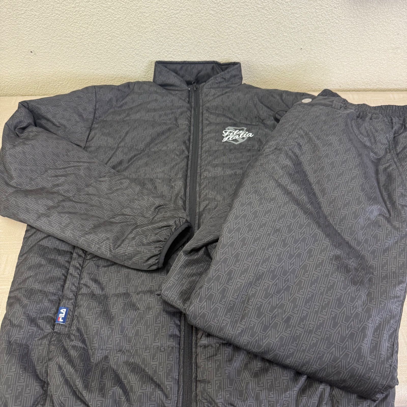 FILA GOLF 中綿ジャケット パンツ セットアップ LL ブラック ロゴ総柄