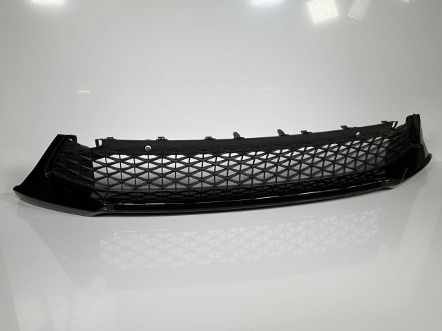 クラウンスポーツ AZSH36W AZSH37W 純正 フロントバンパー 下部