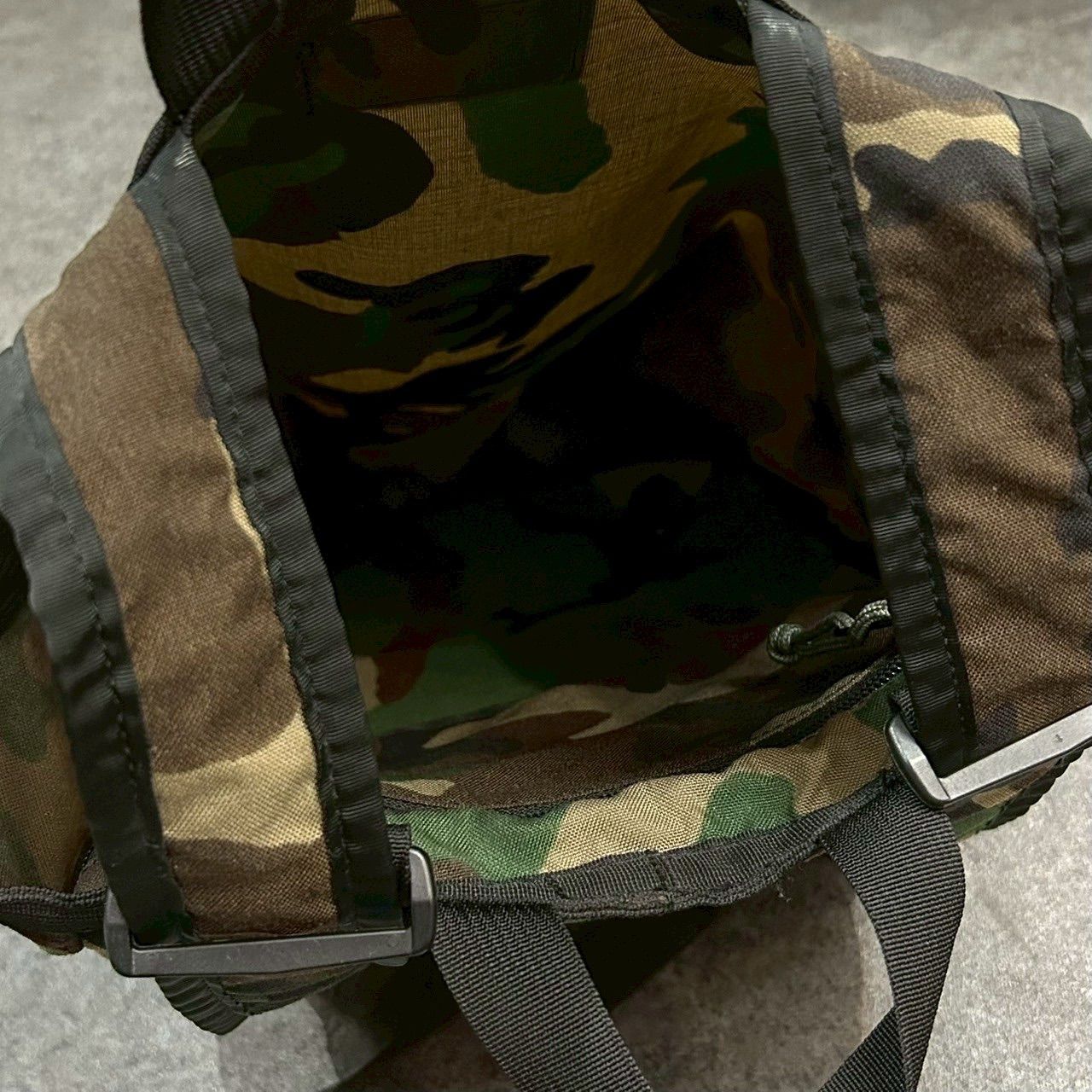 ウッドランド迷彩j-tech molle2バックパック ウッドランド迷彩j-tech molle2バックパック ウッドランド迷彩j-tech