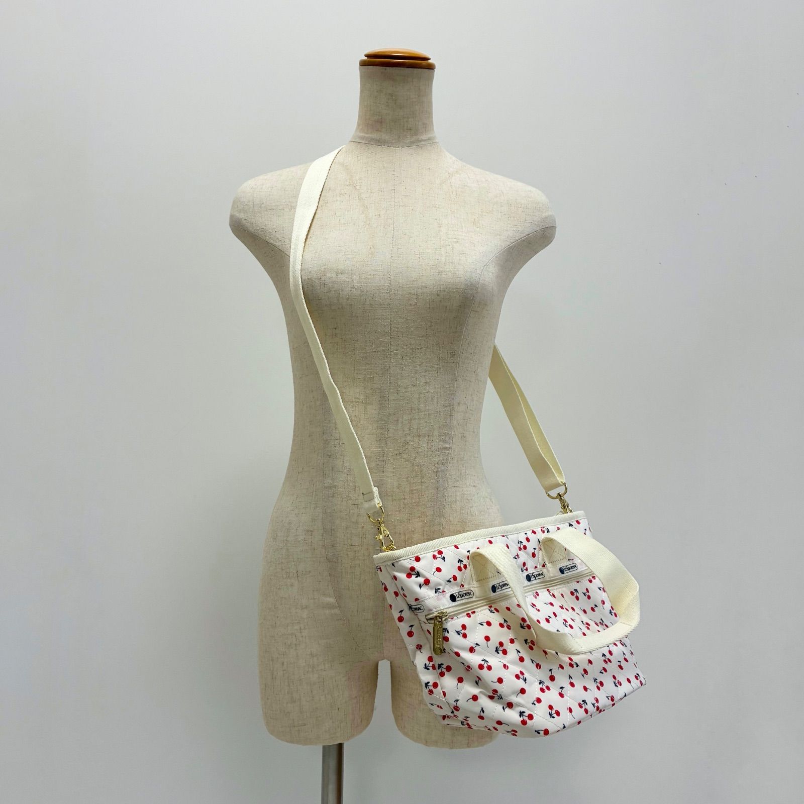 LeSportsac レスポートサック☆神崎恵さんコラボ キルティング