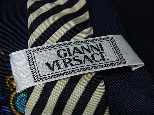 GIANNI VERSACE ジャンニ ヴェルサーチ シルク100％ 総柄 ネクタイ