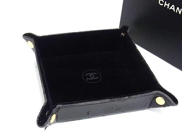 CHANELシャネル ノベルティ ジュエリートレイ 小物トレイ Used 展示品】 シャネル CHANEL ノベルティ ジュエリートレー お盆