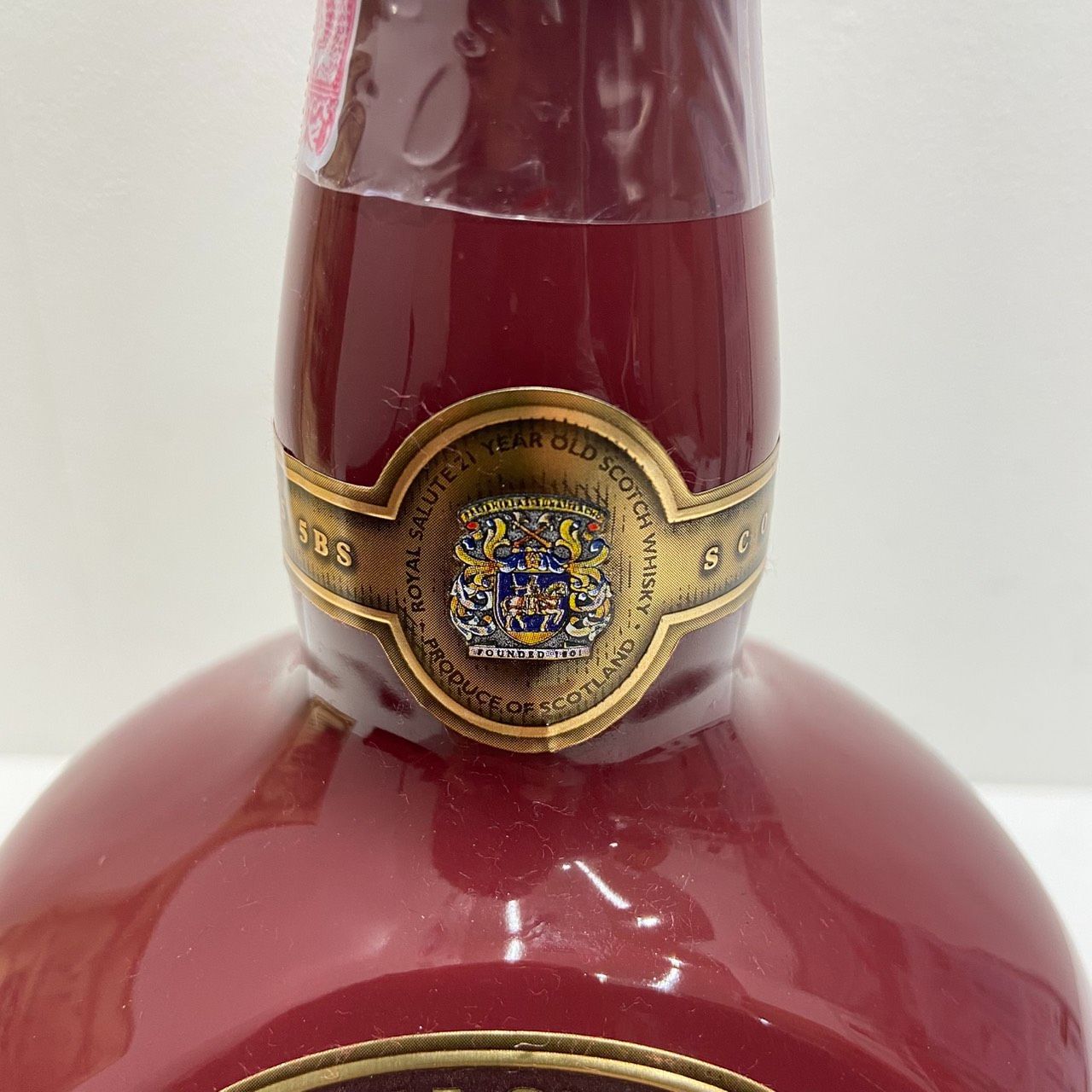 ロイヤルサルート 21年 赤 700ml 箱付 古酒 - メルカリ