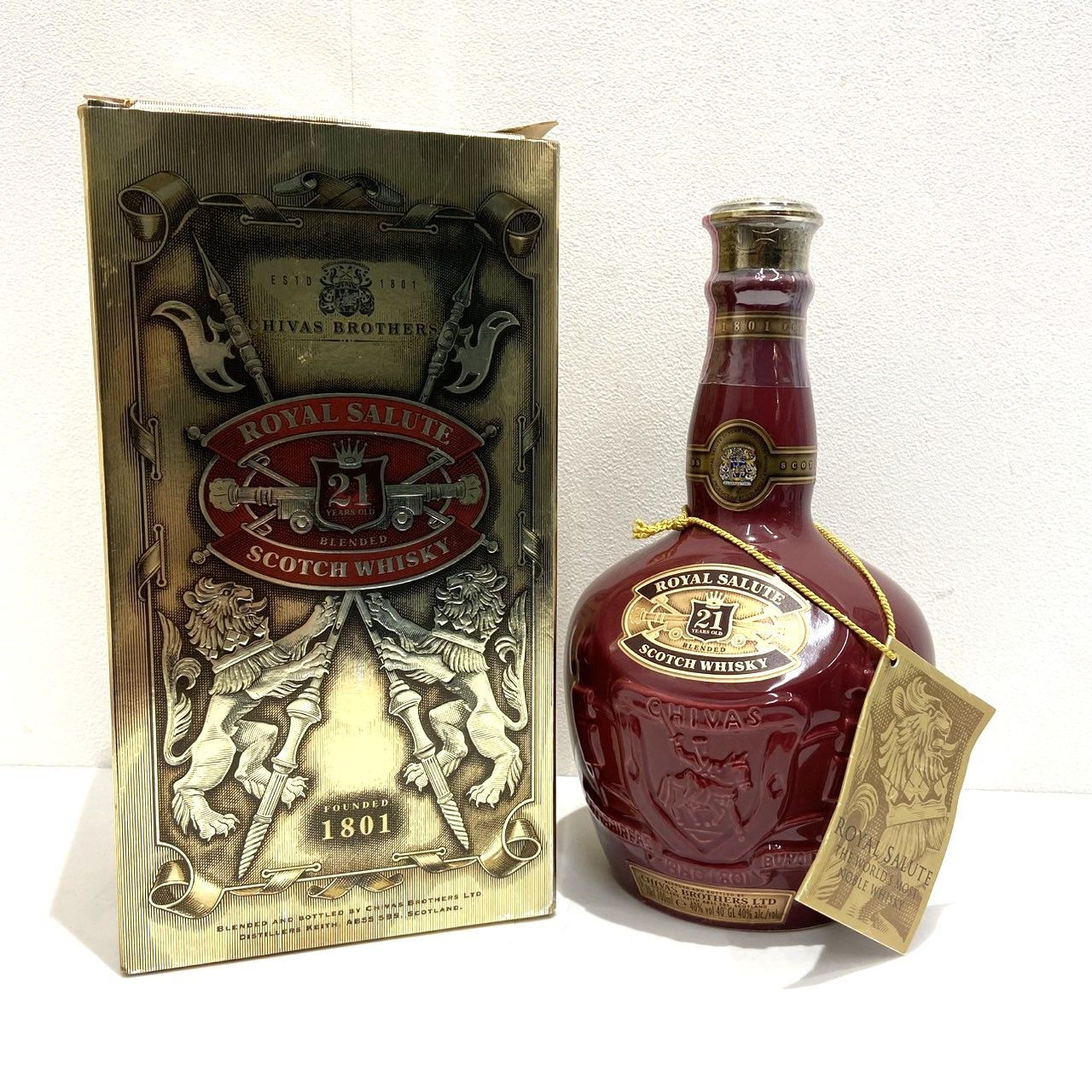 ロイヤルサルート 21年 赤 700ml 箱付 古酒 - メルカリ