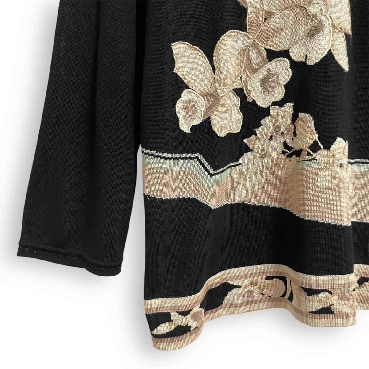 R2570/ LEONARD レオナール シルク混 ニット トップス ラインストーン