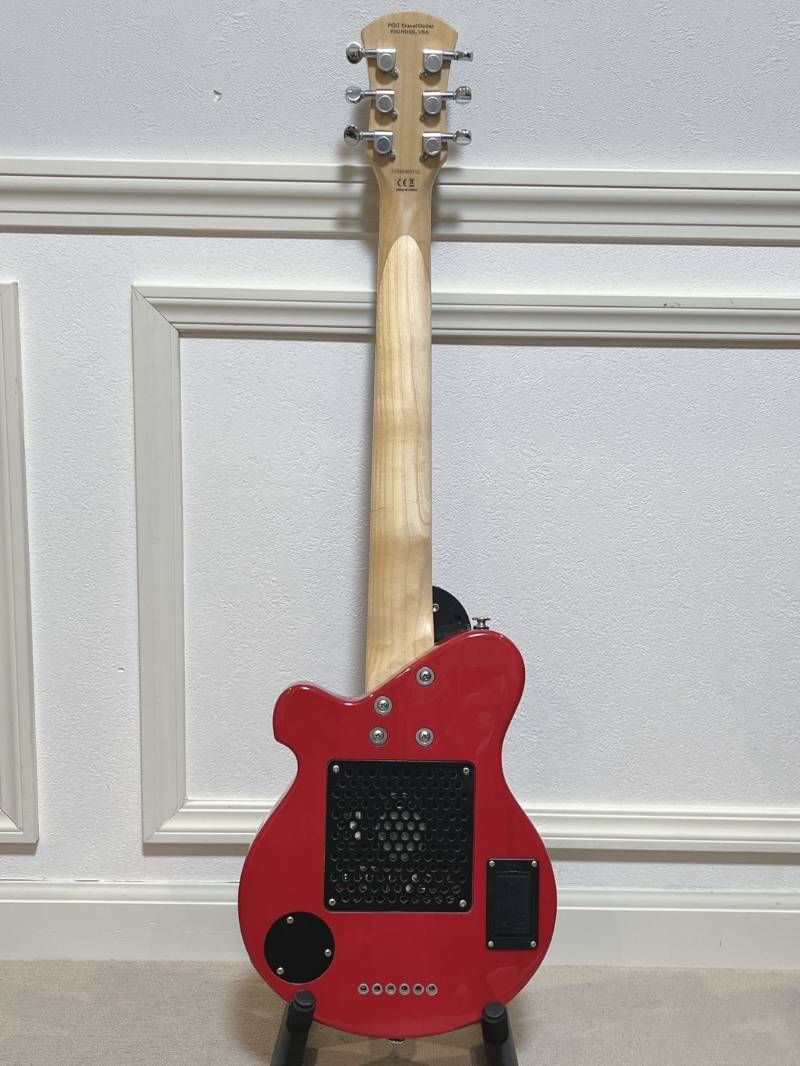 美品　Pignose ピグノーズ アンプ内蔵 ミニ エレキギター　ソフトケース付 美品 Pignose ピグノーズ アンプ内蔵 ミニ エレキギター ソフトケース