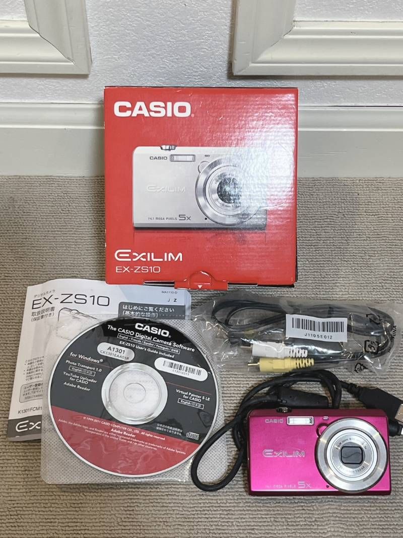 カシオ EXILIM EX-ZS10 デジタルカメラ シルバー 簡易動作確認済 CASIO