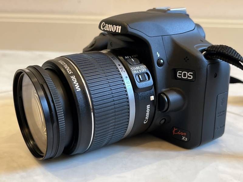 Canon EOS Kiss X3 DS126231 デジタル一眼レフカメラ 本体 レンズ
