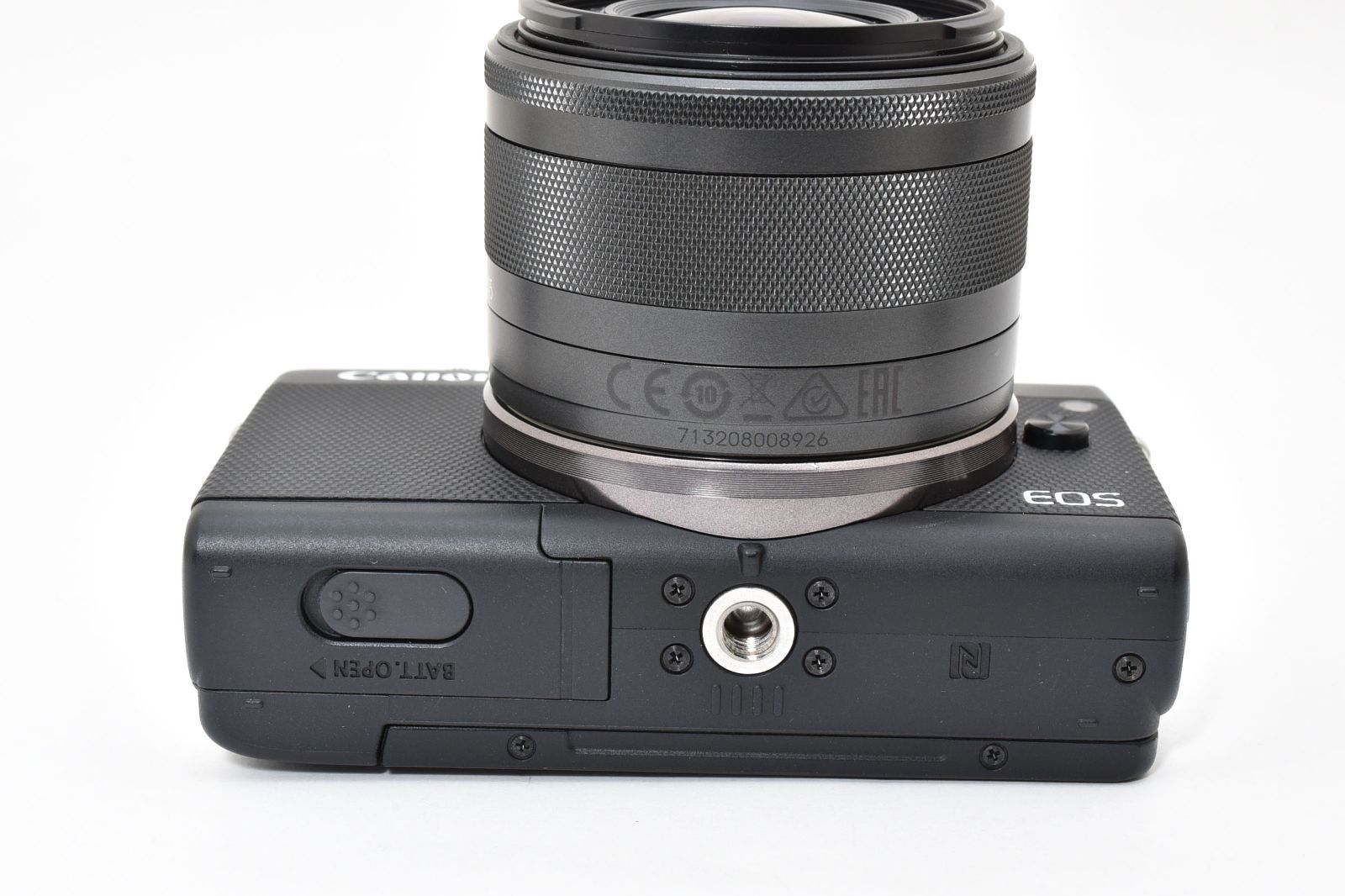 □ 美品 □ キャノン Canon EOS M100 ＋ EF-M 15-45mm 1:3.5-6.3 IS