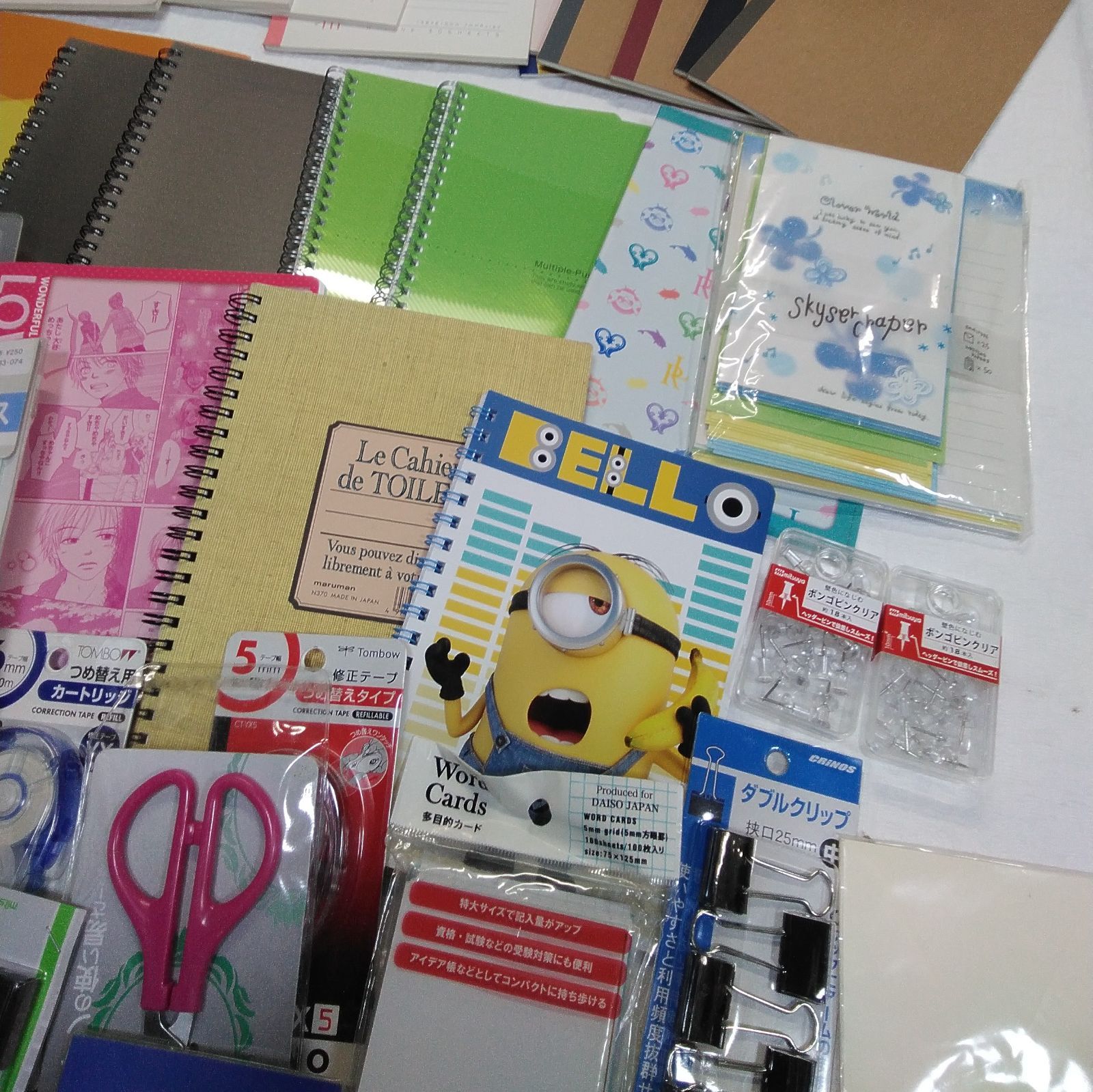 【文房具】ノンジャンル メモ帳 他 大量 まとめ売り 未使用！ 文房具 大量まとめ売り ノート メモ帳 クリップ インデックス