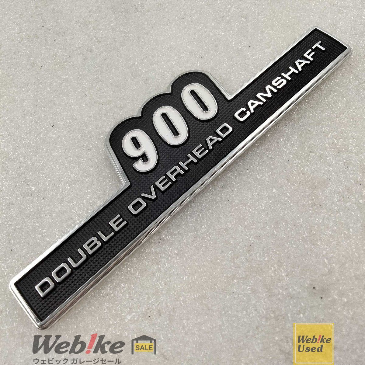 カワサキ純正中古パーツ Z900RS マーク サイドカバー 右 56054-3774