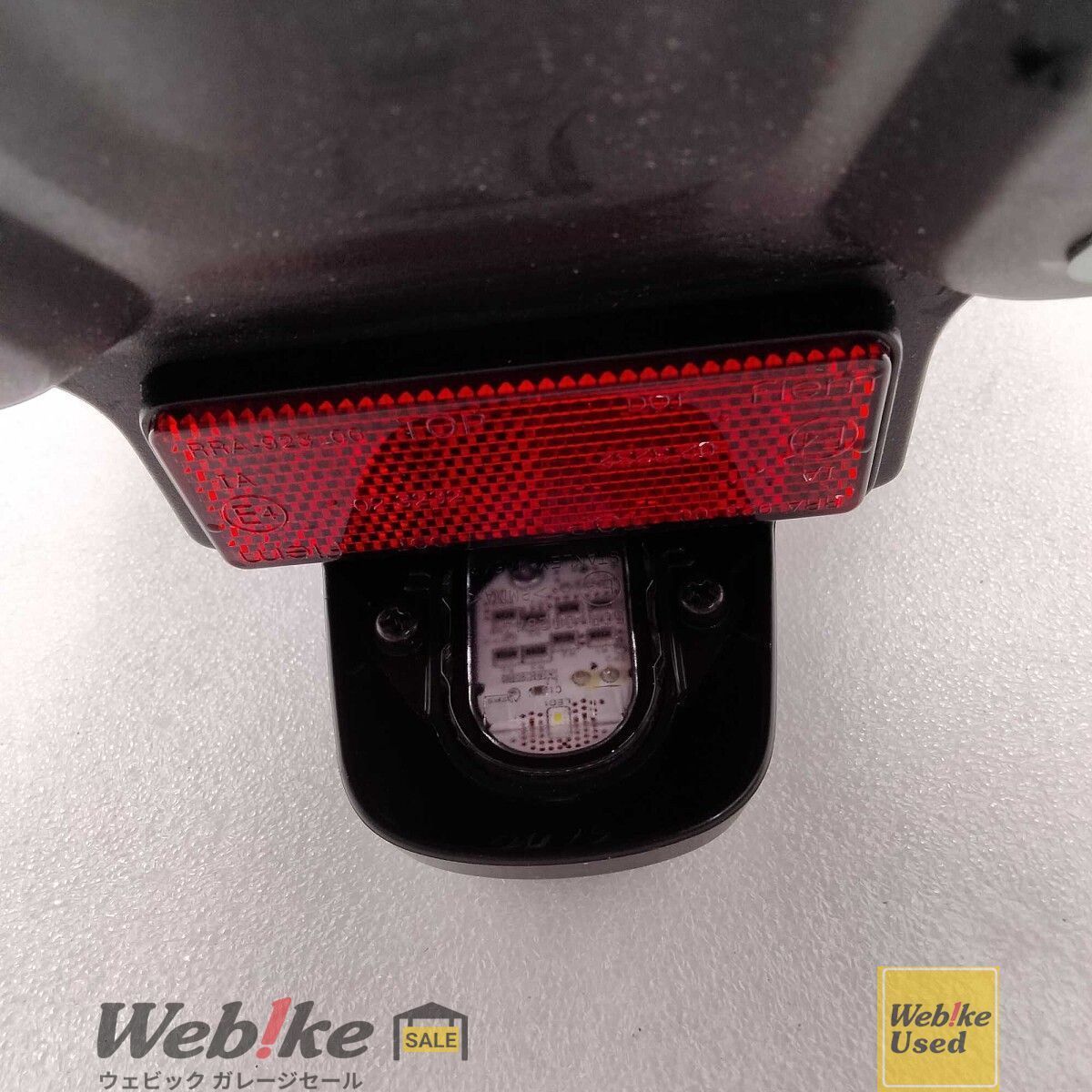 ホンダ純正中古パーツ モンキー125 リアフェンダー 80100-KOF-T00