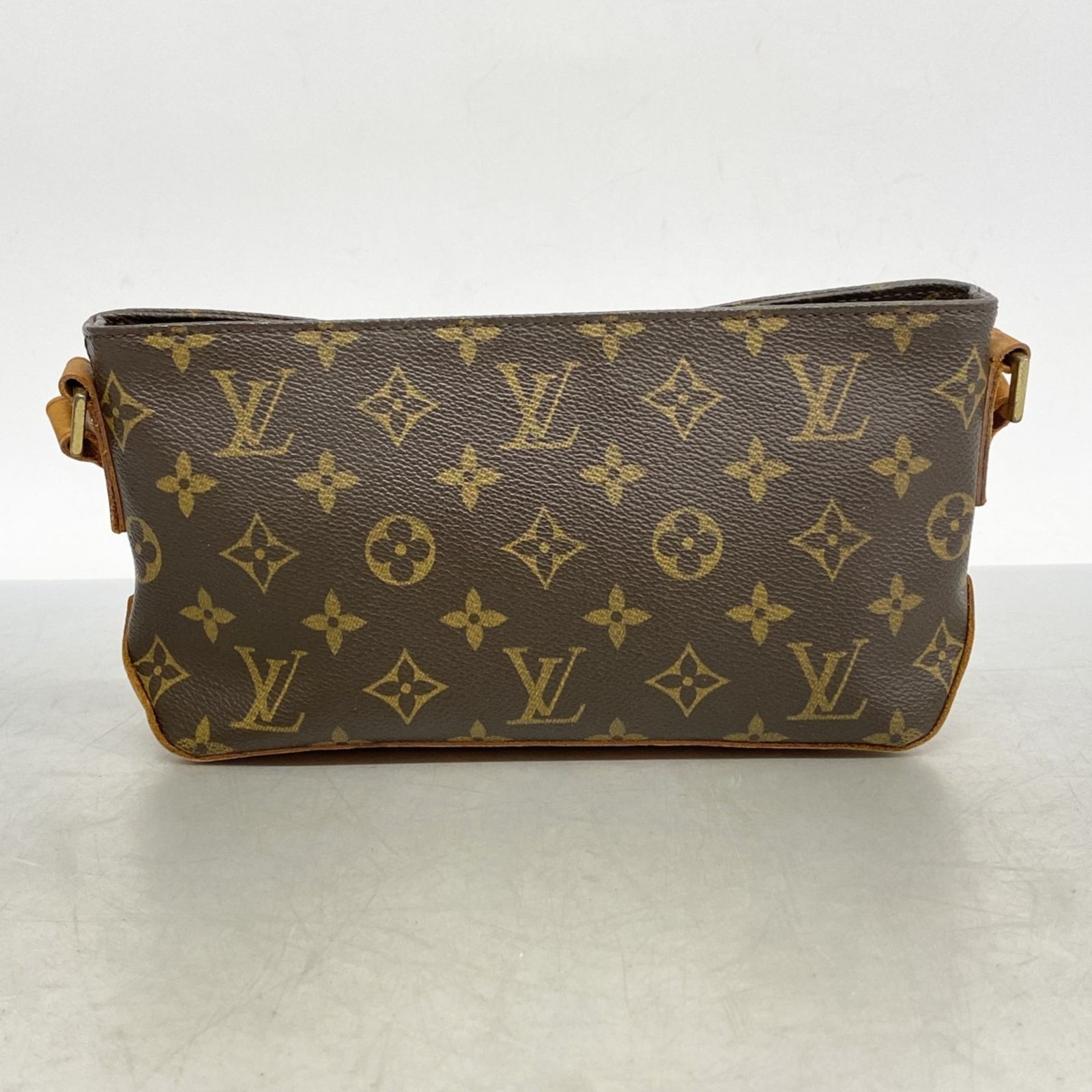 ルイ・ヴィトン(Louis Vuitton) ルイ・ヴィトン ショルダーバッグ