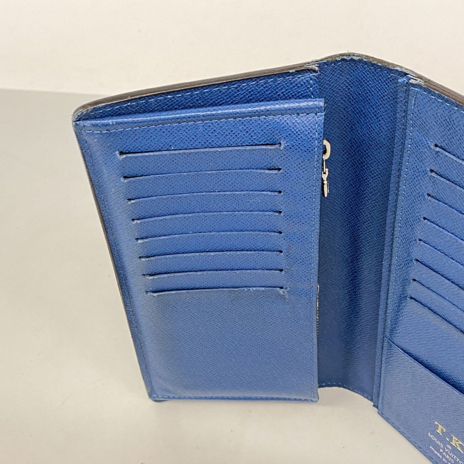ルイ・ヴィトン(Louis Vuitton) ルイ・ヴィトン 長財布 ショップ エピ