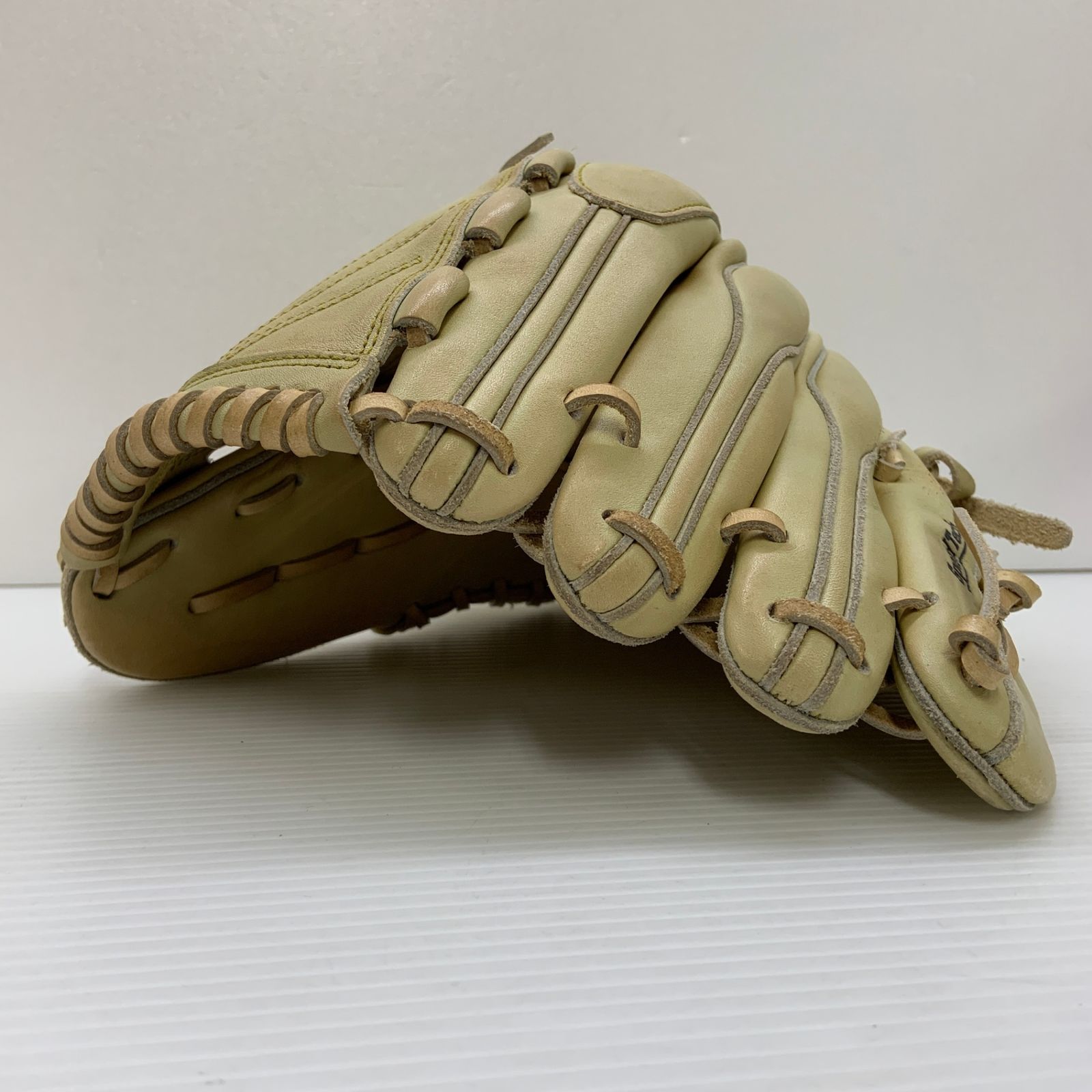 アシックス asics ゴールドステージ 軟式 大人 一般 投手用 グローブ