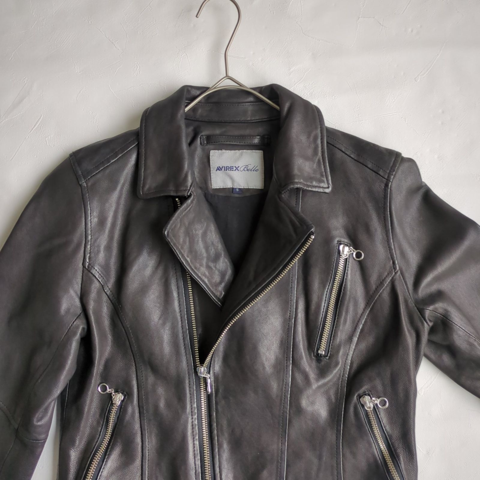 AVIREX】 Belle アヴィレックス ライダースジャケット レディース 羊革