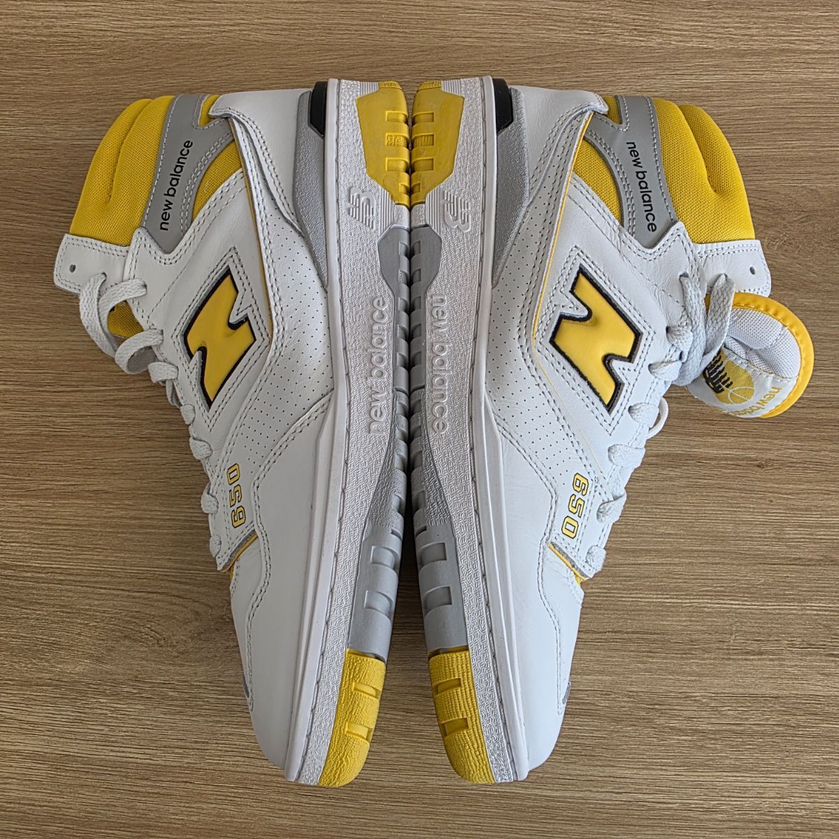 NEW BALANCE ニューバランス 650R White/Yellow バスケットボール 