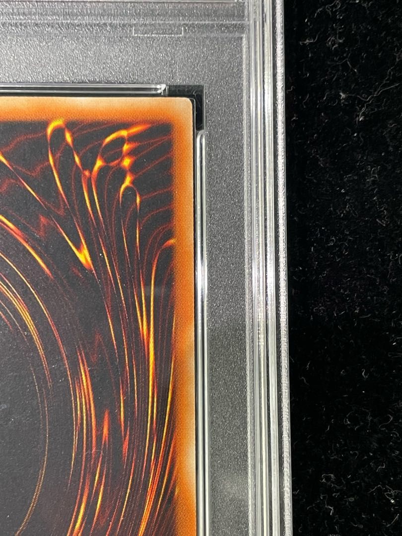 PSA9】異次元の落とし穴 レリーフ 旧アジア版 アルティメットレア CRV