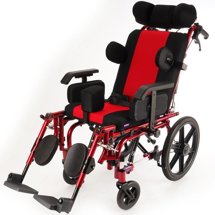 カドクラ車椅子 ティルト＆リクライニング式 ミニーバ 品番B202-ARB XS