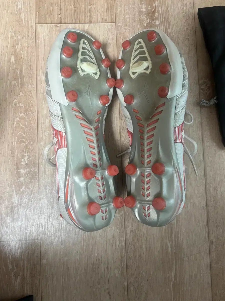 ミズノ モレリア NEO ベータ 275 良い モレリアネオmix 27.5 mizuno