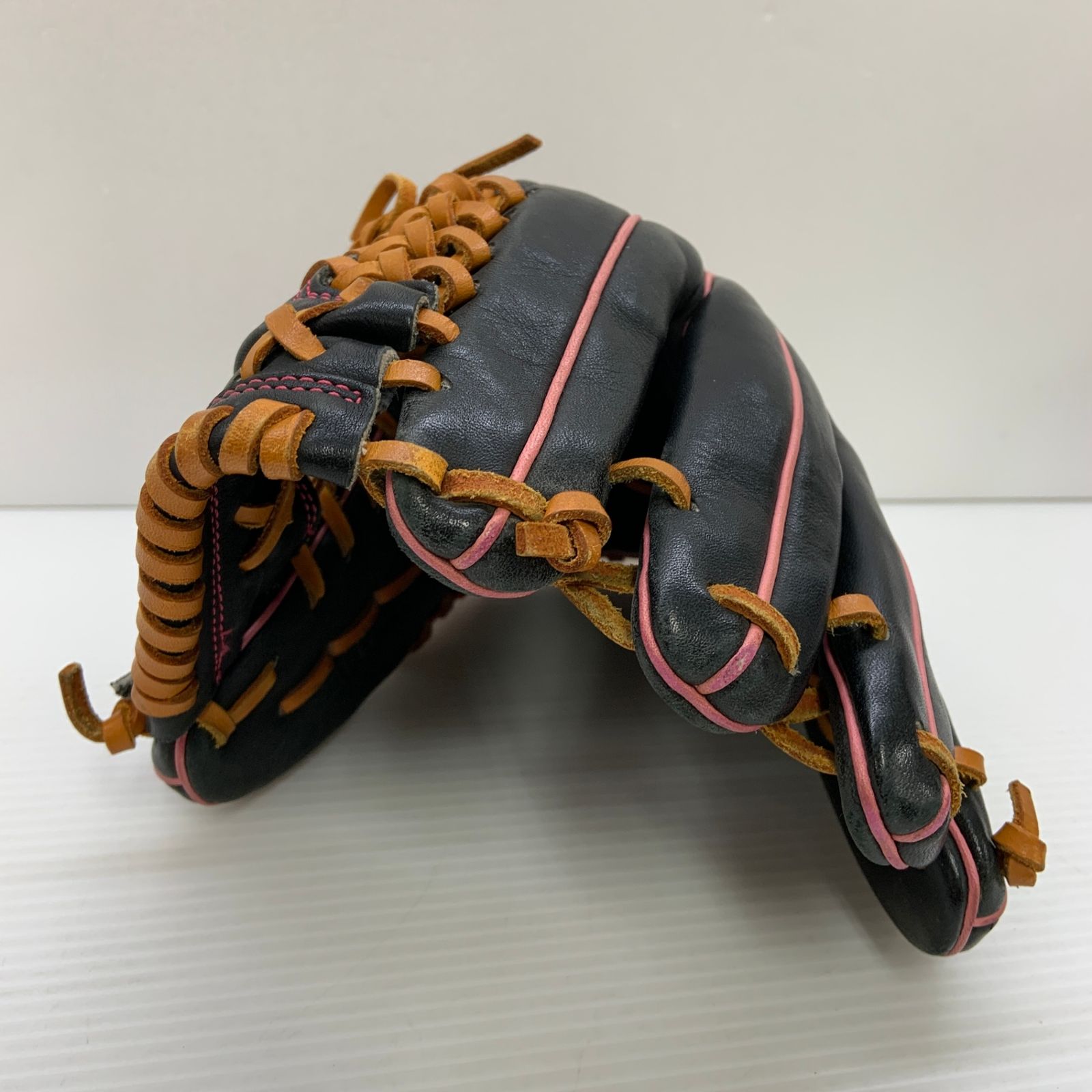 ウィルソン Wilson 軟式 大人 一般 内野手用 グローブ グラブ 右投げ